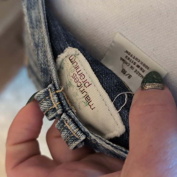 Maurices PREMIUM MINI JEAN SKIRT Festival Denim SZ 9/10 - Picture 11 of 13